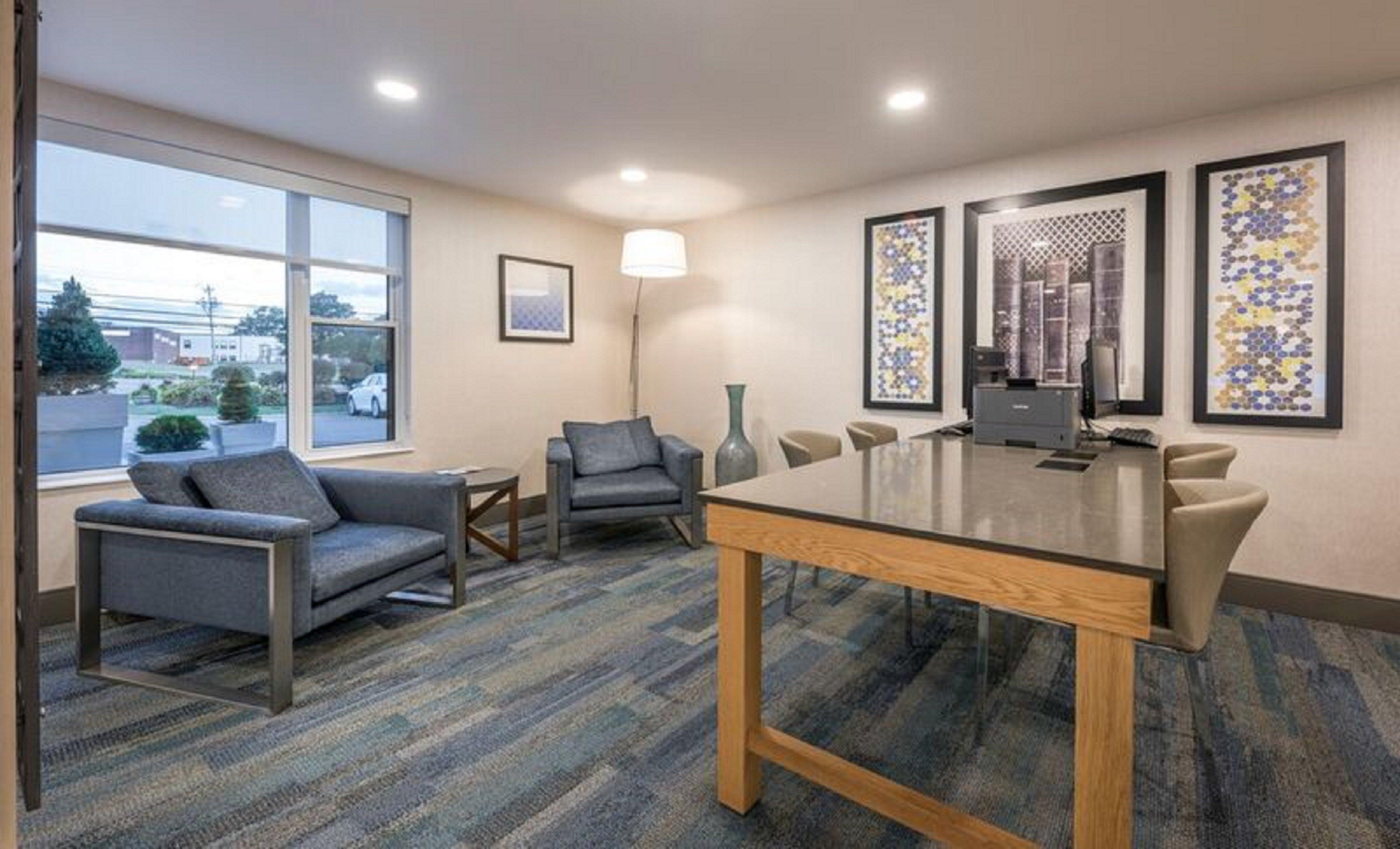 Hotel Express & By Ihg Charlottetown