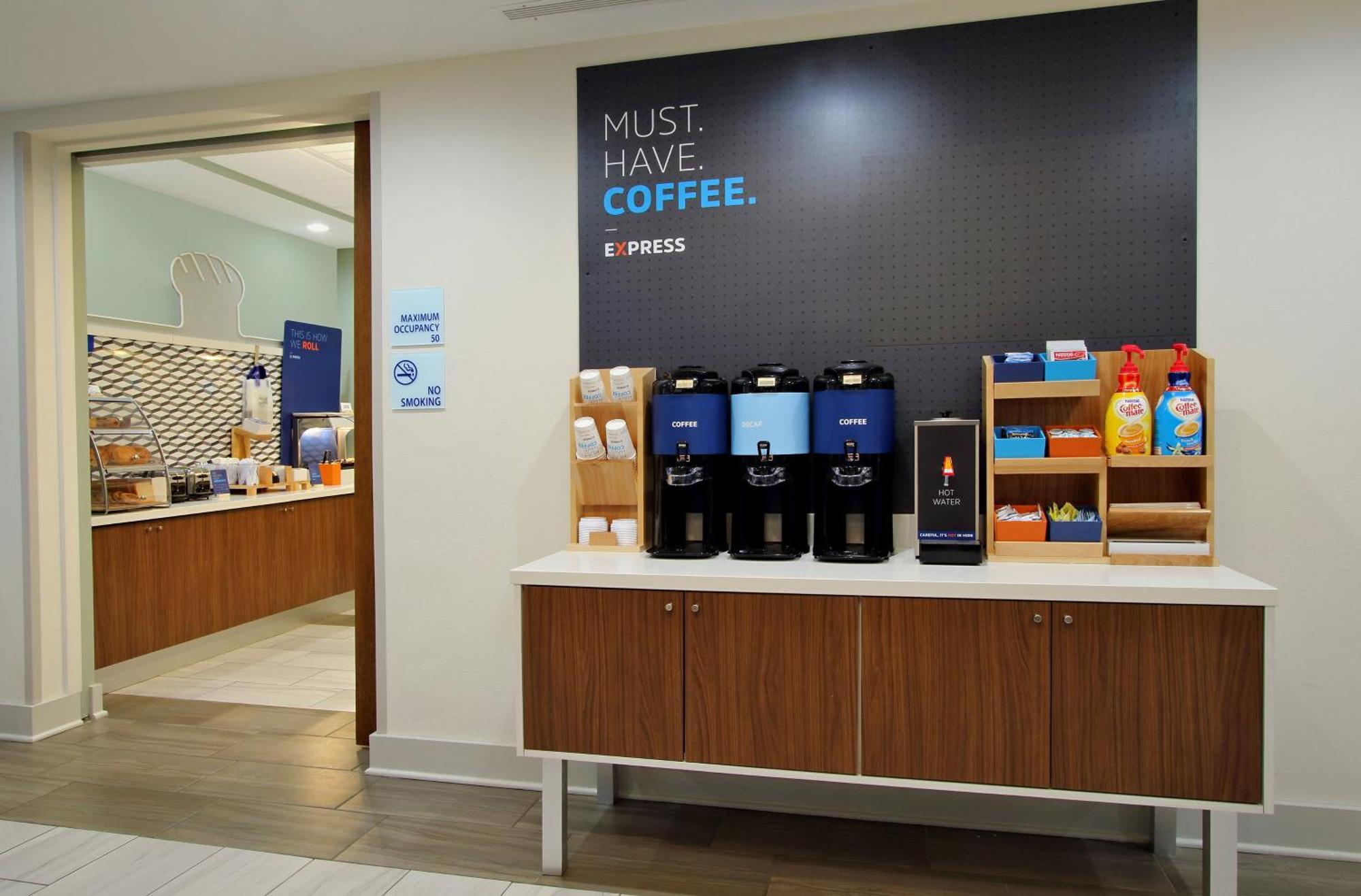 Hotel Express & By Ihg Charlottetown
