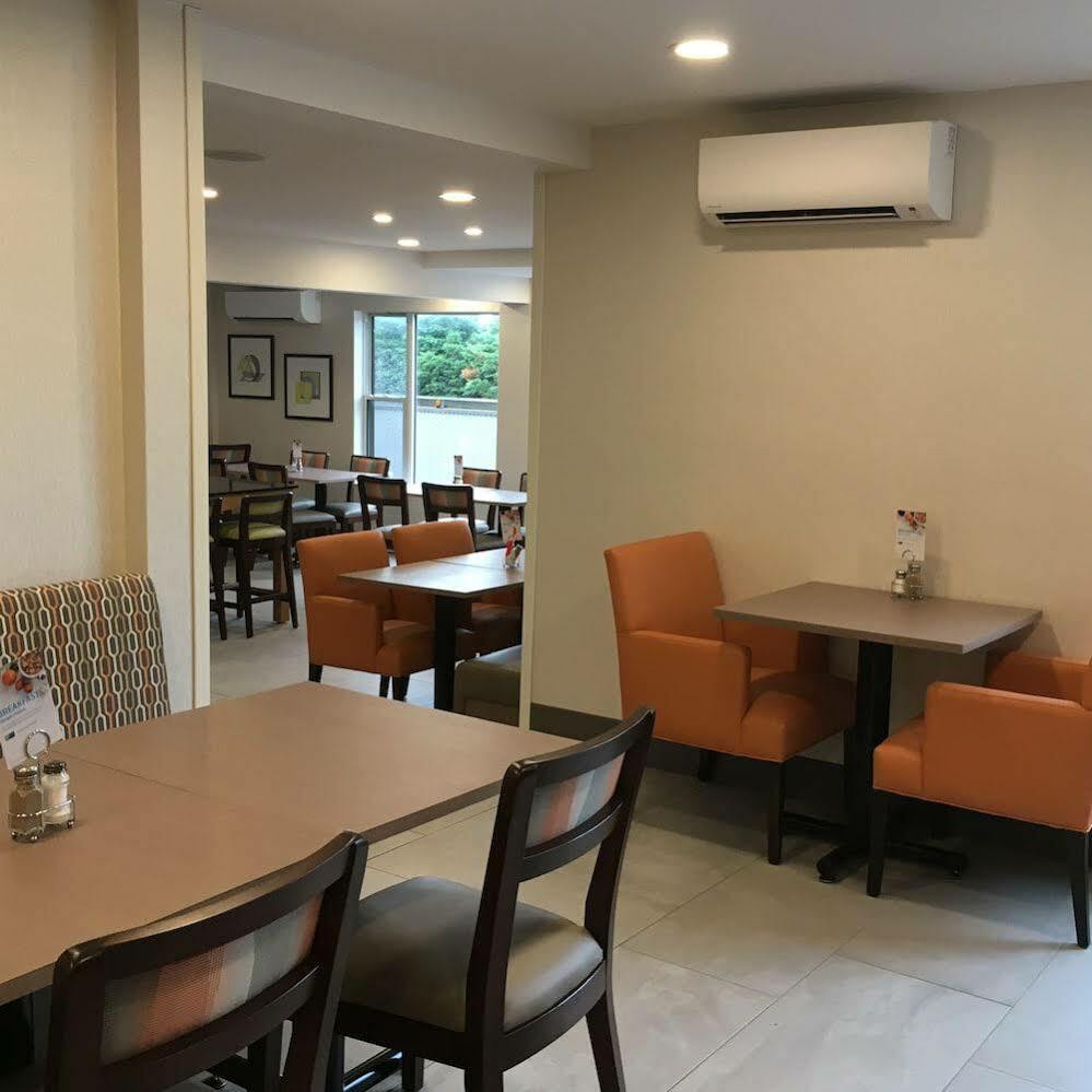 Hotel Express & By Ihg Charlottetown